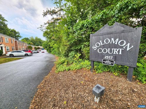 76-2517 Hydraulic Rd, CHARLOTTESVILLE, VA, 22901-2345 | Card Image