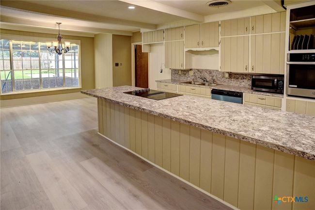 1705 Neuman St, House other with 4 bedrooms, 3 bathrooms and null parking in Gonzales TX | Image 15