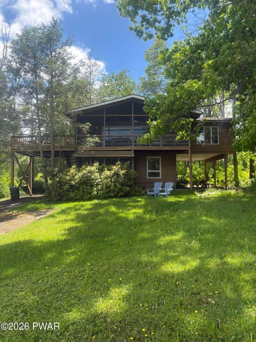 805 Fairway Court, Hawley, PA, 18428 | Card Image