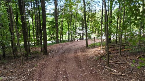 1645 State Route 890, Paxinos, PA, 17860-7033 | Card Image