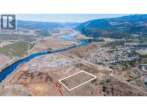 4727 Gilbert Dr, Barriere, BC, V0E1E1 | Card Image