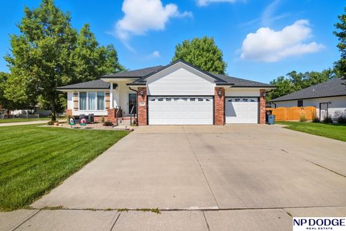1320 Brewer Dr, Fremont, NE, 68025-2094 | Card Image