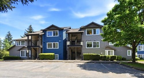 b303-26209 116th Ave Se, Kent, WA, 98030-8634 | Card Image