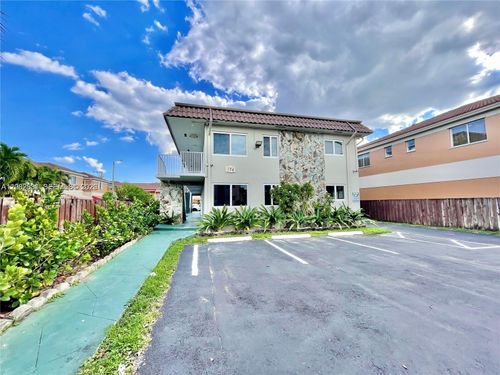 1-174 E 5th St, Hialeah, FL, 33010-4864 | Card Image