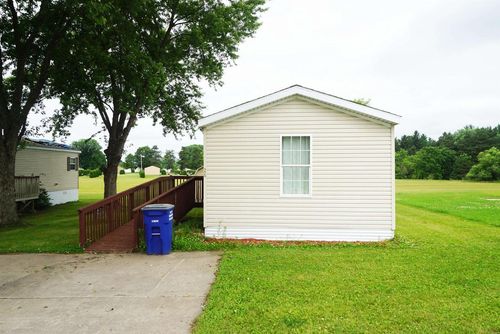 834 E Broadway Street, BLAIR, WI, 54616 | Card Image