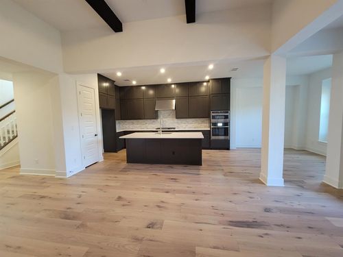 4607 Flameleaf Sumac Dr, Bee Cave, TX, 78738-5639 | Card Image