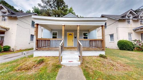 546 3rd Ave, Suffolk, VA, 23434-5637 | Card Image