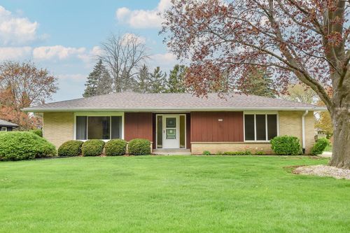 2789 Hillcrest Drive, Hartford, WI, 53027 | Card Image