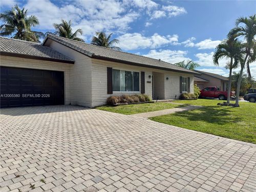 13425 Nw 10th St, Sunrise, FL, 33323-2906 | Card Image