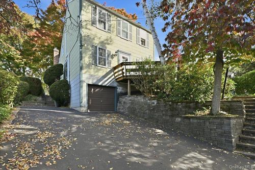 36 Cedarwood Drive, Huntington, NY, 11746 | Card Image