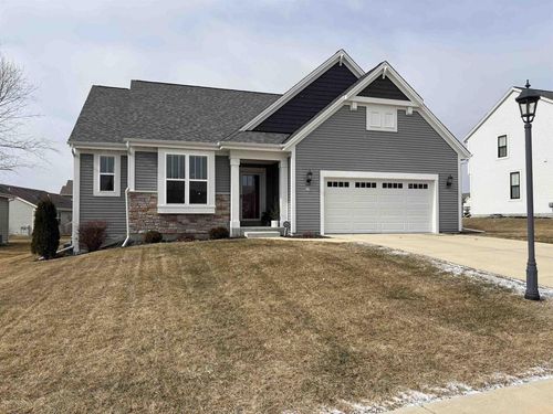 615 Lambert Drive, Slinger, WI, 53086 | Card Image