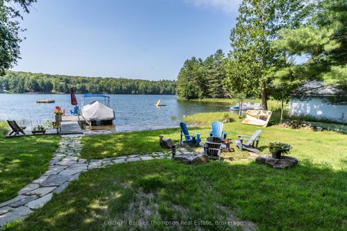 594 Silver Lake Rd, Magnetawan, ON, P0A1P0 | Card Image