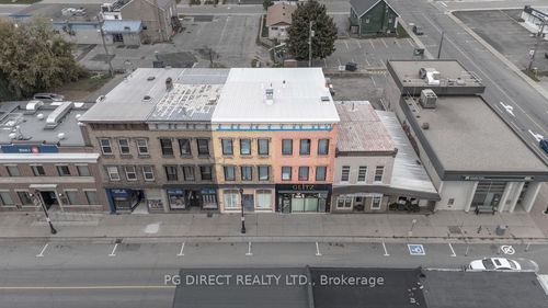 {{alt}} | Card Image