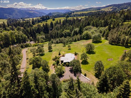 5090 Binns Hill Dr, Hood River, OR, 97031-9601 | Card Image