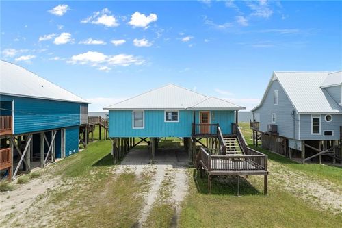 2528 Bridgeview Dr, Dauphin Island, AL, 36528-4233 | Card Image