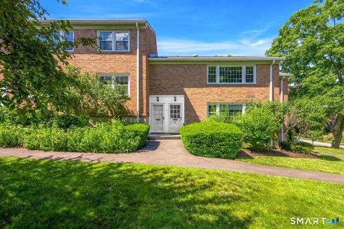 84-84 Heritage Hill Rd, New Canaan, CT, 06840-4604 | Card Image