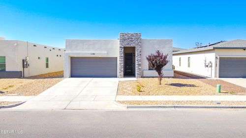 1100 Nickel Hill Ave, Santa Teresa, NM, 88008-5211 | Card Image