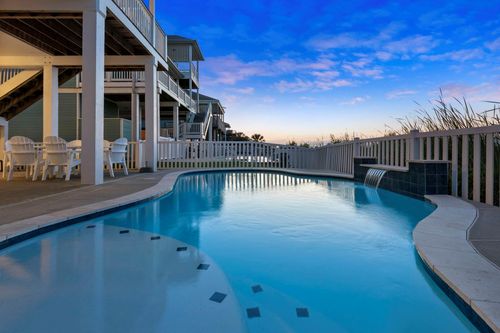 22516 Bay Point Dr, Galveston, TX, 77554-5502 | Card Image