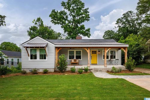 819 Columbiana Rd, HOMEWOOD, AL, 35209-6111 | Card Image