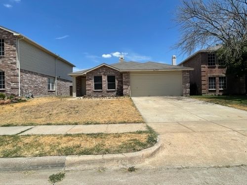 5413 Emmeryville Ln, Fort Worth, TX, 76244-6251 | Card Image