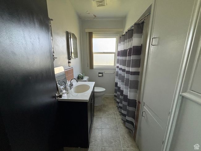 459 E 400 S, House other with 4 bedrooms, 2 bathrooms and 8 parking in River Heights UT | Image 12