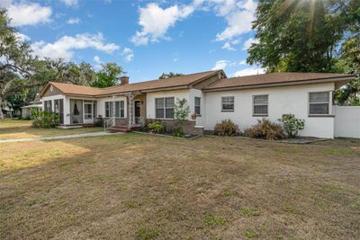 118 S Oak Avenue, House other with 3 bedrooms, 2 bathrooms and null parking in Fort Meade FL | Image 2