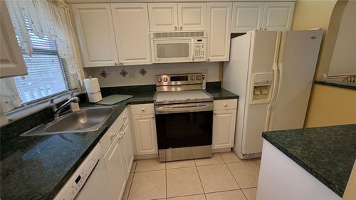 apt-212-9261 Sunrise Lakes Blvd, Sunrise, FL, 33322-1382 | Card Image