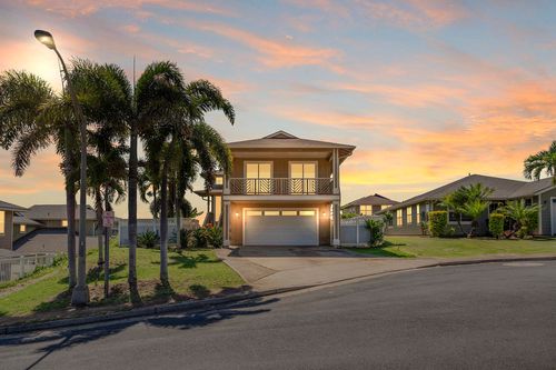 15 Awikiwiki Pl, Wailuku, HI, 96793-2140 | Card Image