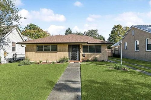 637 Dodge Ave, Jefferson, LA, 70121-1209 | Card Image