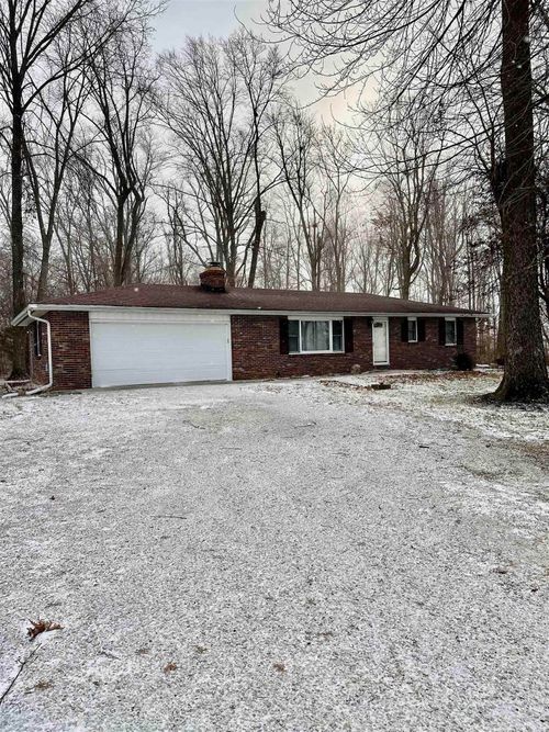 11909 S County Road 800 E, Galveston, IN, 46932-8825 | Card Image