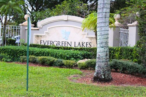 307-5065 Wiles Rd, Coconut Creek, FL, 33073-4211 | Card Image