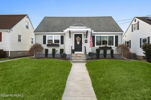 353 Redwood Ave, TRENTON, NJ, 08610-3246 | Card Image