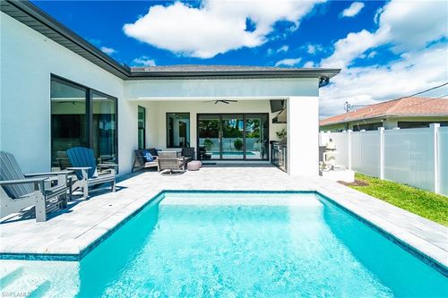 822 105th Ave, NAPLES, FL, 34108-1844 | Card Image