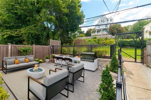 apt-3-86 Main St, Dobbs Ferry, NY, 10522-1658 | Card Image