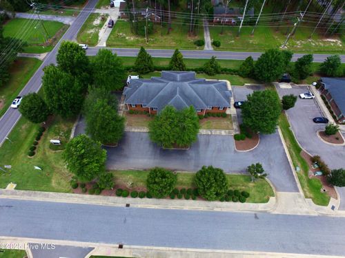 1880 W City Dr, Elizabeth City, NC, 27909-9632 | Card Image