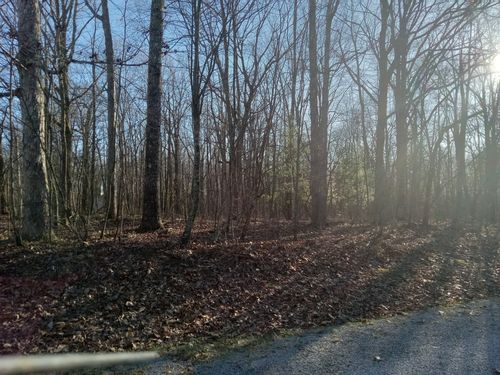 315 Sheffield Ln, Crossville, TN, 38558-6254 | Card Image