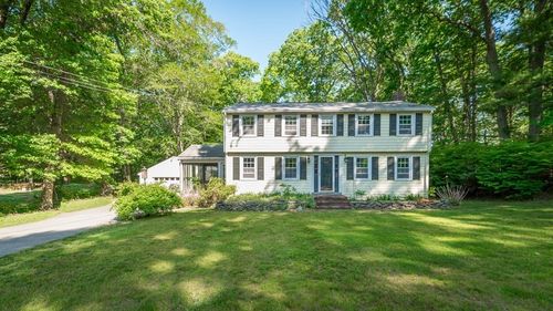 4 Kennedy Rd, Hamilton, MA, 01982 | Card Image