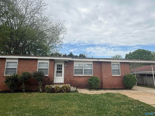 3218 Fairacres Road Sw, Huntsville, AL, 35805 | Card Image