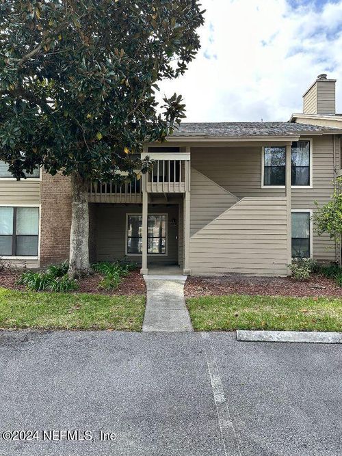 99-10200 Belle Rive Blvd, JACKSONVILLE, FL, 32256-9057 | Card Image