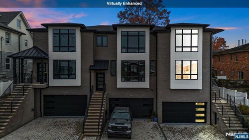 256 7th St, Palisades Park, NJ, 07650-2031 | Card Image