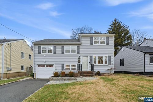 417 Victor St, Scotch Plains, NJ, 07076-1916 | Card Image