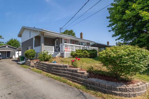 56 Holic Ave, North Sydney, NS, B2A3R8 | Card Image