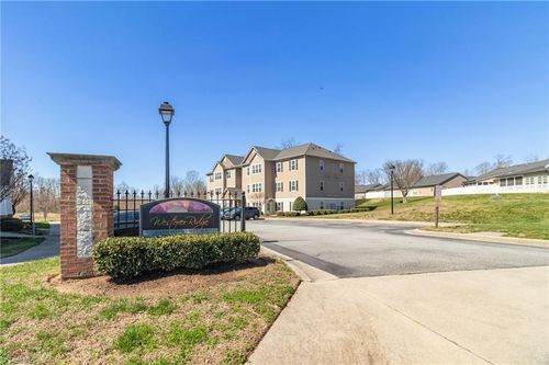 5430 Forester Dr, High Point, NC, 27265-2939 | Card Image