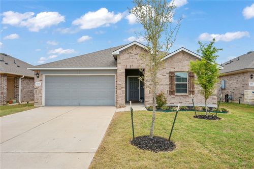 8026 Front Nine Ln, Navasota, TX, 77868-2229 | Card Image