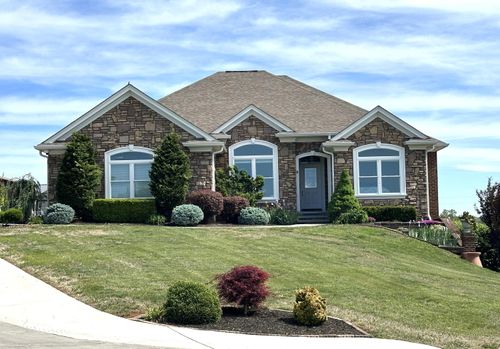 370 Leeper Overlook, Dandridge, TN, 37725-5073 | Card Image