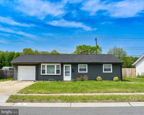 28 Sanford Dr, NEWARK, DE, 19713-4028 | Card Image