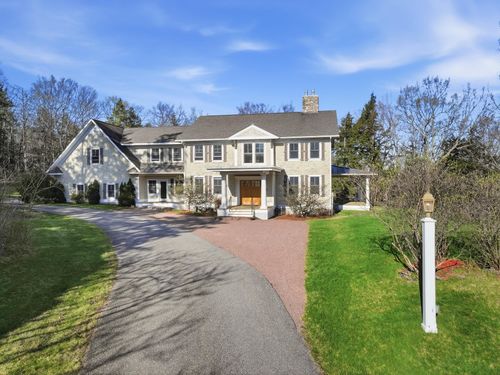 132 Point View Dr, Shelburne, VT, 05482-4436 | Card Image