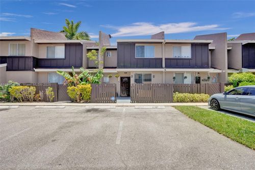 1359 Sussex Dr, North Lauderdale, FL, 33068-5318 | Card Image
