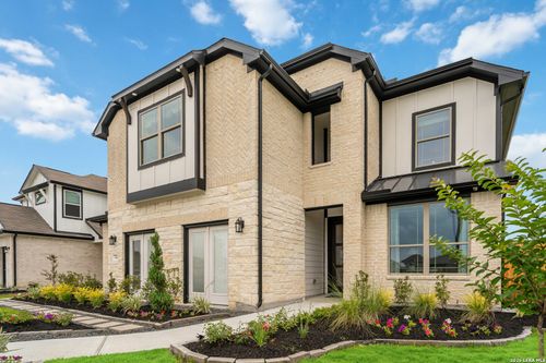 150 Ashley Loop, San Antonio, TX, 78253-7821 | Card Image