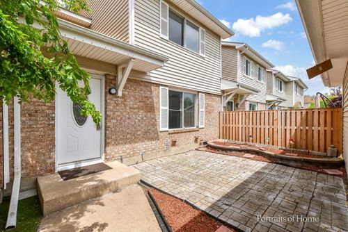 18 Woodsorrel Pl, Woodridge, IL, 60517-1712 | Card Image